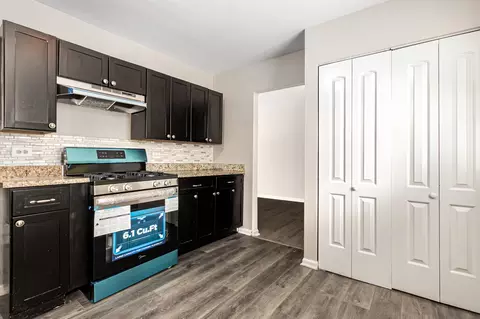 Kitchen - 3510 Chestnut Dr, Hazel Crest, IL 60429 photo 2 of 2