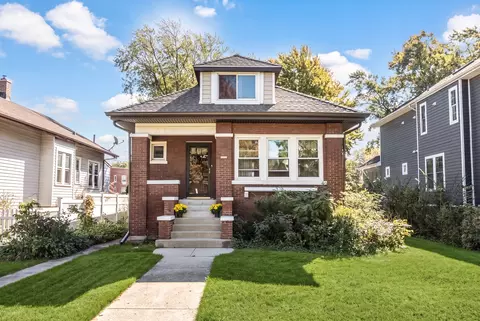 5685 N New Hampshire Ave, Chicago, IL 60631