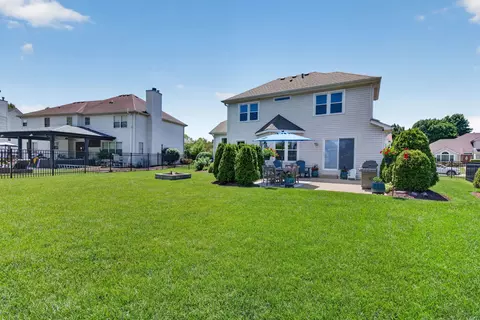 Exterior - 2214 Stonehaven Dr, Plainfield, IL 60586 photo 5 of 8