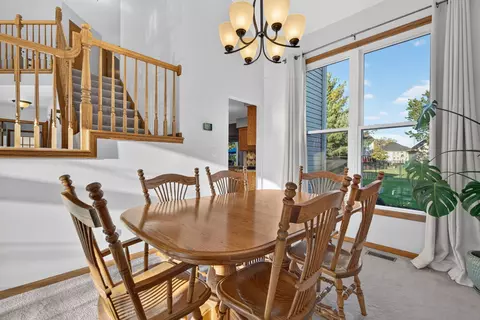 Dining - 2214 Stonehaven Dr, Plainfield, IL 60586 photo 3 of 4