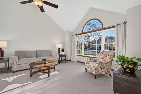 Living - 2214 Stonehaven Dr, Plainfield, IL 60586 photo 2 of 6