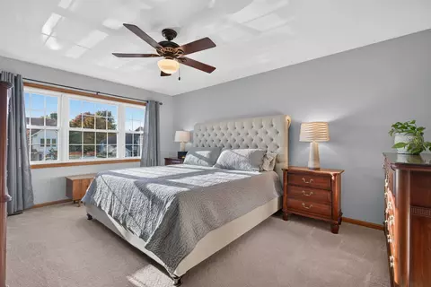 Bedroom - 2214 Stonehaven Dr, Plainfield, IL 60586 photo 5 of 6