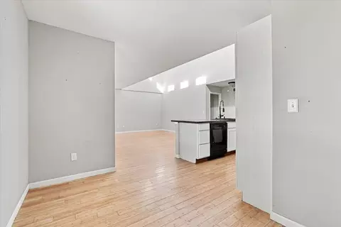 Living - 414 Travis Dr, Carlock, IL 61725 photo 3 of 3