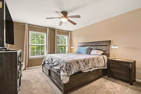 Bedroom - 2852 Lindgren Ct, Aurora, IL 60503 photo 1 of 3