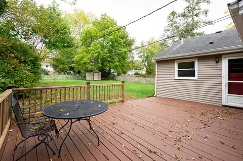 Exterior - 625 S 2nd St, West Dundee, IL 60118 photo 6 of 10