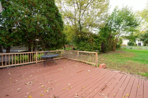 Exterior - 625 S 2nd St, West Dundee, IL 60118 photo 7 of 10