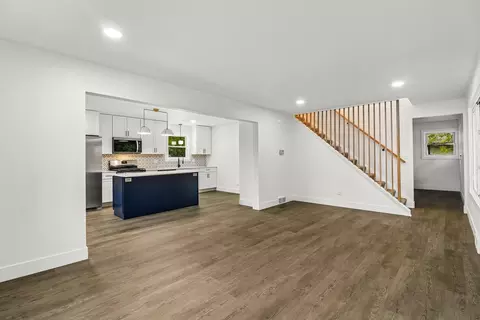 Living - 3610 Pheasant Dr, Rolling Meadows, IL 60008 photo 3 of 6