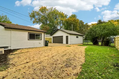 Exterior - 3610 Pheasant Dr, Rolling Meadows, IL 60008 photo 2 of 4