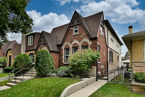 5856 N Mobile Ave, Chicago, IL 60646