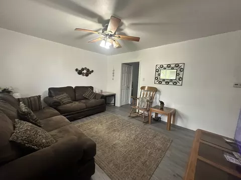 Living - 430 Spring Ave, Dekalb, IL 60115 photo 1 of 2