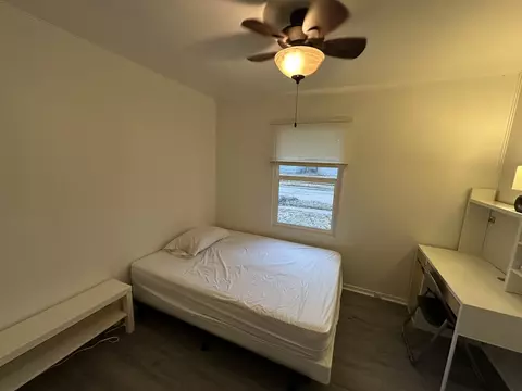 Bedroom - 430 Spring Ave, Dekalb, IL 60115 photo 6 of 8