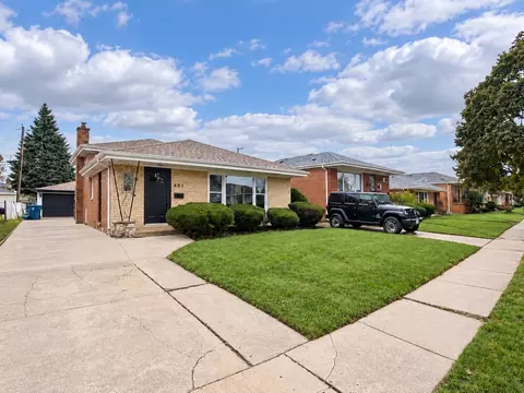 497 Saginaw Ave, Calumet City, IL 60409