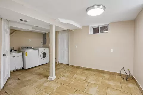 Other - 4004 Oak Ave, Brookfield, IL 60513 photo 8 of 9