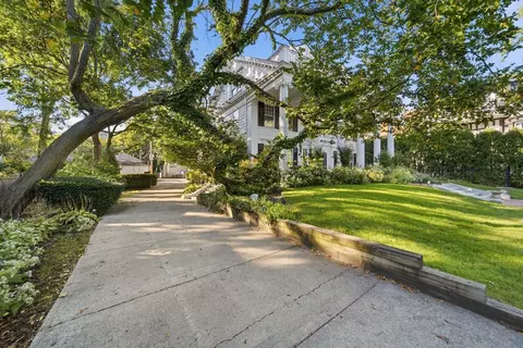 Exterior - 1616 Forest Pl, Evanston, IL 60201 photo 6 of 14
