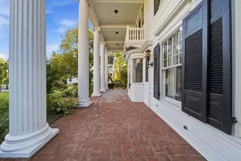 Exterior - 1616 Forest Pl, Evanston, IL 60201 photo 7 of 14
