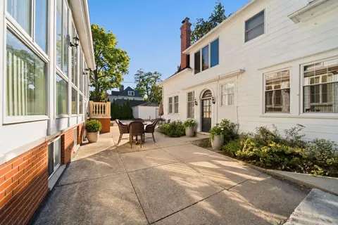 Exterior - 1616 Forest Pl, Evanston, IL 60201 photo 13 of 14