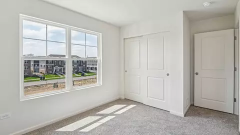 Bedroom - 1358 Foxglove Dr, Bartlett, IL 60103 photo 6 of 7