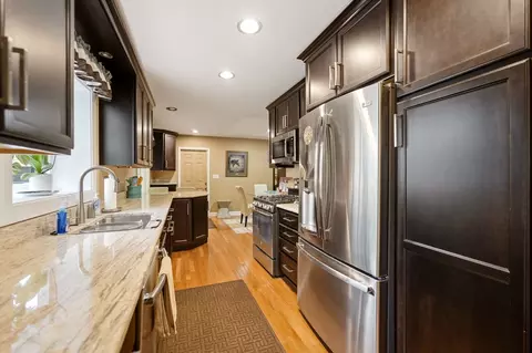 Kitchen - 237 W Jackson St, Elmhurst, IL 60126 photo 2 of 2