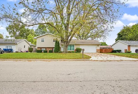 804 N Illini Ave, Pontiac, IL 61764