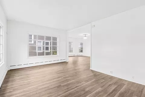 Living - 9 Blackman Ave, Joliet, IL 60436 photo 1 of 5