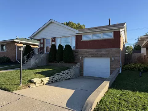 2845 W 91st St, Evergreen Park, IL 60805