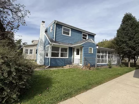 1366 Dolo Rosa Vis, Crystal Lake, IL 60014