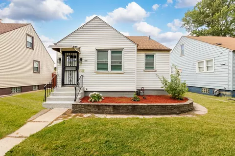 11104 S Avenue O Ave, Chicago, IL 60617