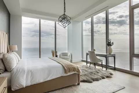 Bedroom - 363 E Wacker Dr #7701, Chicago, IL 60601 photo 1 of 1