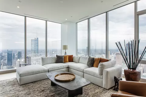 Living - 363 E Wacker Dr #7701, Chicago, IL 60601 photo 5 of 6