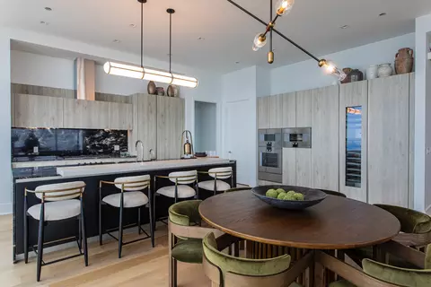 Kitchen - 363 E Wacker Dr #7701, Chicago, IL 60601 photo 6 of 6