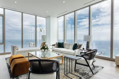 Living - 363 E Wacker Dr #7701, Chicago, IL 60601 photo 1 of 6