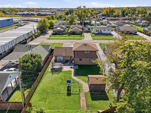View/Area - 7708 W 81st St, Bridgeview, IL 60455 photo 2 of 4