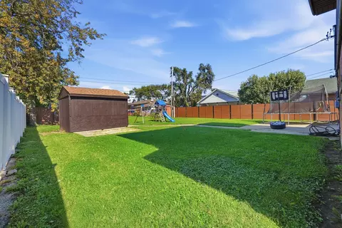 Exterior - 7708 W 81st St, Bridgeview, IL 60455 photo 4 of 4