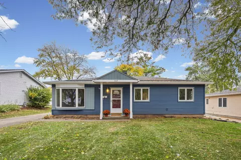 509 N California Ave, Mundelein, IL 60060