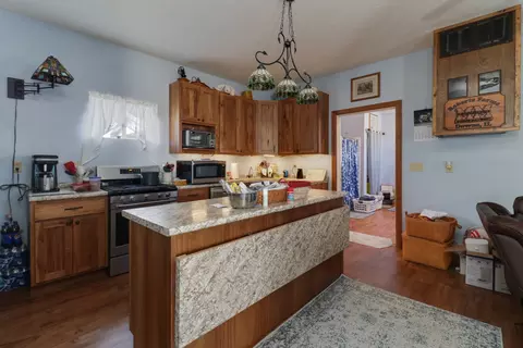 Kitchen - 21739 E 500 North Rd, Downs, IL 61736 photo 6 of 6