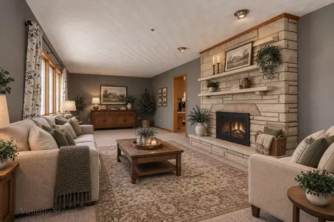 Living - 21739 E 500 North Rd, Downs, IL 61736 photo 5 of 9