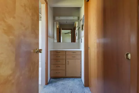 Entry Way - 21739 E 500 North Rd, Downs, IL 61736 photo 2 of 4