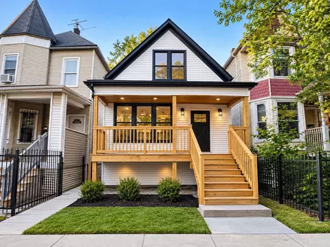 816 N Leamington Ave, Chicago, IL 60651