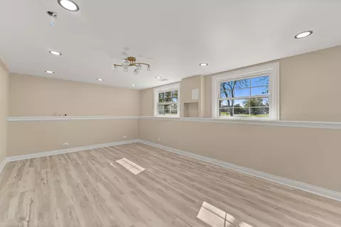 Other - Undisclosed, Hazel Crest, IL 60429 photo 5 of 6