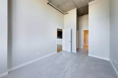 Bedroom - 320 E 21st St #406, Chicago, IL 60616 photo 3 of 7