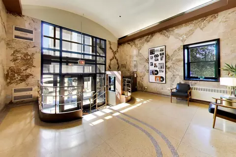Entry Way - 320 E 21st St #406, Chicago, IL 60616 photo 1 of 1