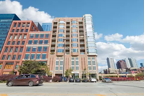720 W Randolph St #701, Chicago, IL 60661