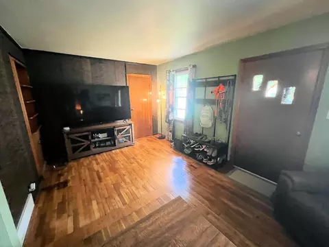 Entry Way - 907 Paddock Ave, Ashton, IL 61006 photo 1 of 1