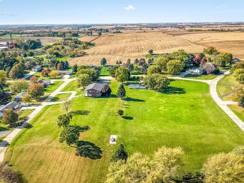 View/Area - 3900 Pine Hill Rd, Sterling, IL 61081 photo 10 of 14