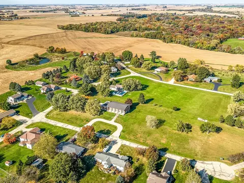 View/Area - 3900 Pine Hill Rd, Sterling, IL 61081 photo 5 of 14