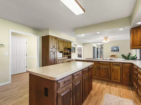 Kitchen - 3900 Pine Hill Rd, Sterling, IL 61081 photo 1 of 7