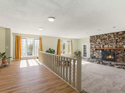 Living - 3900 Pine Hill Rd, Sterling, IL 61081 photo 8 of 12