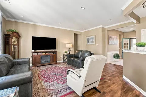 Living - 12382 Scarlet Dr, Huntley, IL 60142 photo 3 of 3
