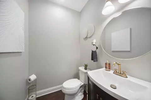 Bath - 755 Harper Dr, Cary, IL 60013 photo 2 of 3