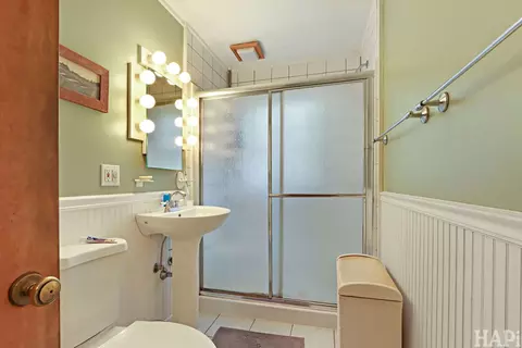 Bath - 2361 Dewes St, Glenview, IL 60025 photo 1 of 3